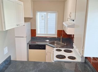 7259 S Land Park Dr #A1, Sacramento, CA 95831