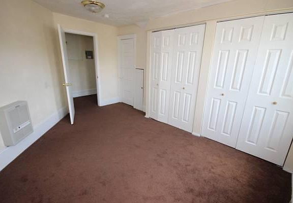 3rd image of 7040 Penn Ave #3