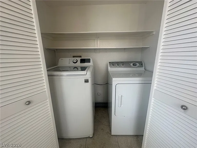 4135 Sparrow Rock St — Photo 10