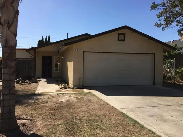 110 S Hayston Ave, Fresno, CA 93702