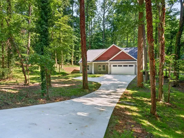 180 Anita Dr, Spartanburg, SC 29302