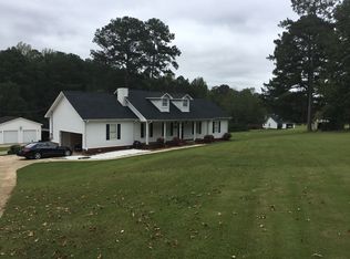 14025 Valley Rd, Northport, AL 35475