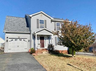 2317 Monroe St, Waynesboro, VA 22980