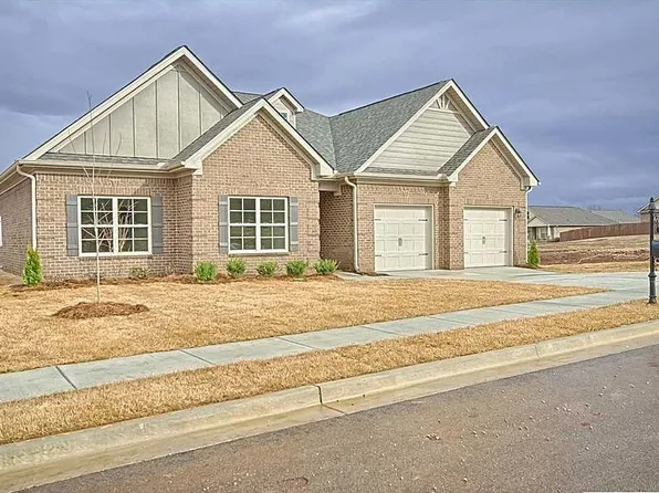 312 Lady Hawk Ln SW, Huntsville, AL 35824