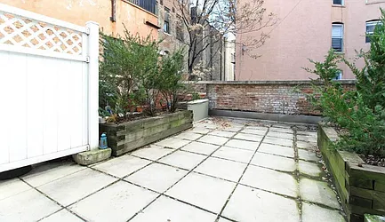 Rented by Living New York