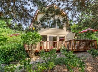 318 Wrights Creek Dr, Ashland, OR