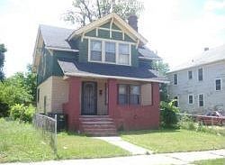 2nd image of 2666 W Buena Vista St