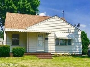 491 Audrey Ln, Struthers, OH 44471