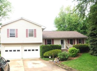 301 E Union St, Seneca, IL 61360