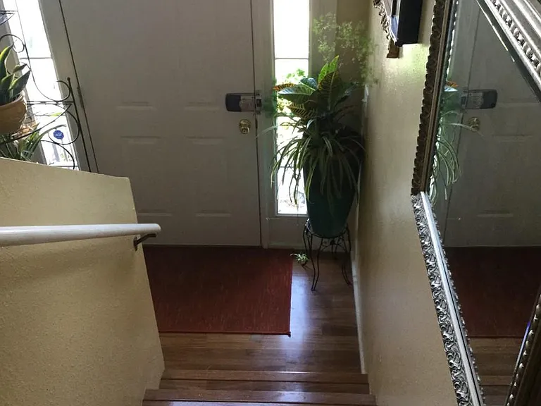2106 Streamview Ct — Photo 9