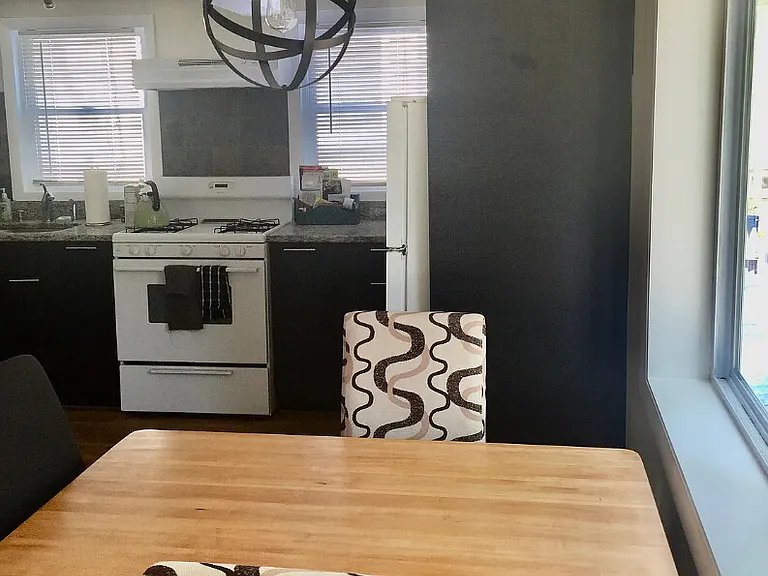 72 Dane St #R — Photo 9