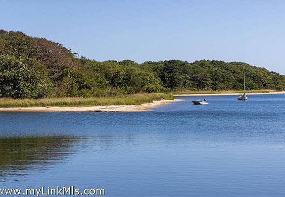 Waterfront on Jane's Cove