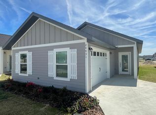 24431 SW 17th Ln, Newberry, FL 32669