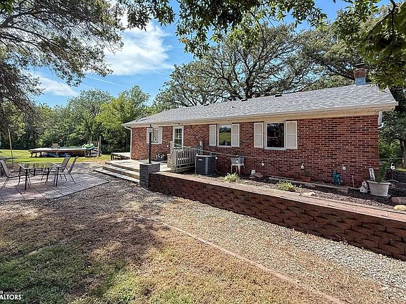 2nd image of 3446 115th St