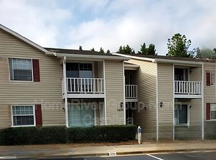 5657 Hornaday Rd UNIT H, Greensboro, NC 27409