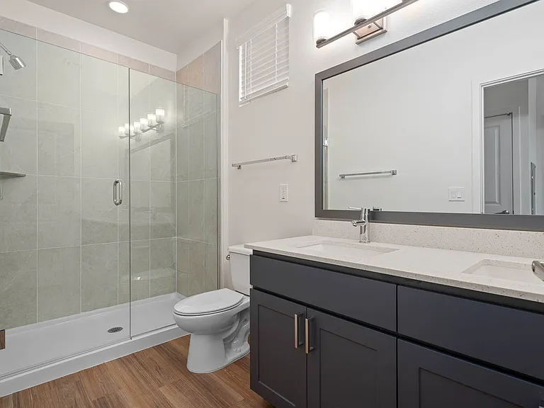 Solara Vista — Photo 21