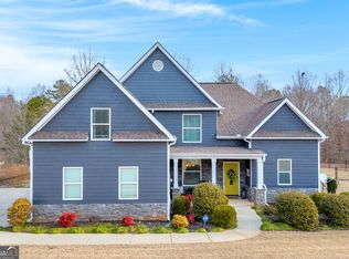 129 Maple Dr, Commerce, GA 30529