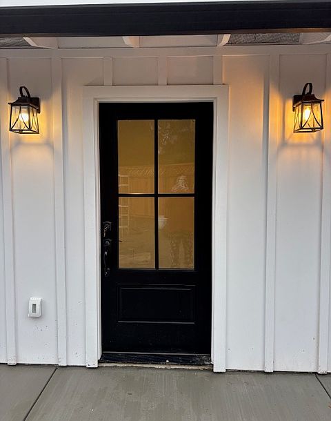 Super cute front door