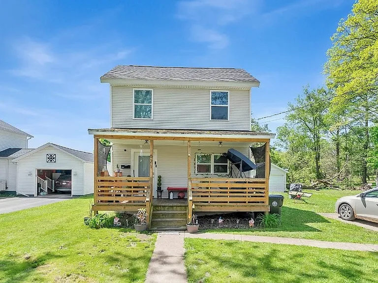 629 Wayne St — Photo 3