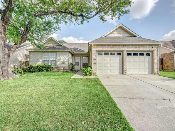 3207 Georgia Pine Dr, Spring, TX 77373