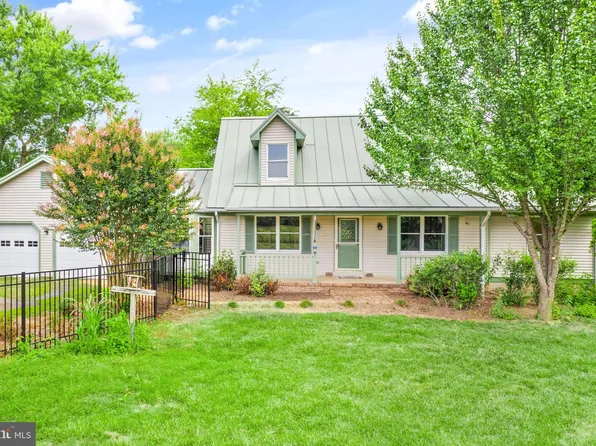 13502 Highland Farms Ct, Nokesville, VA 20181