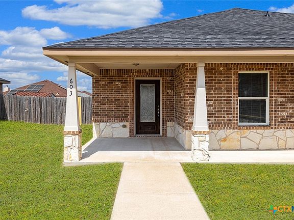 4th image of 603 W Vega Ln