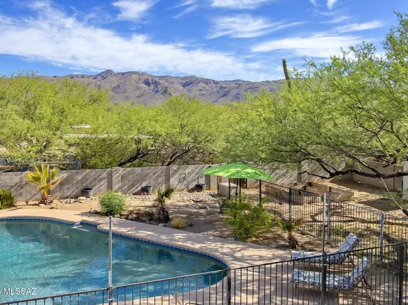 3600 N Hash Knife Cir, Tucson, AZ 85749