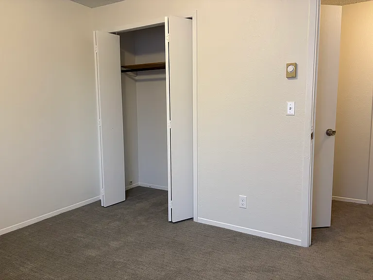 603 E Florida Ave #B — Photo 14