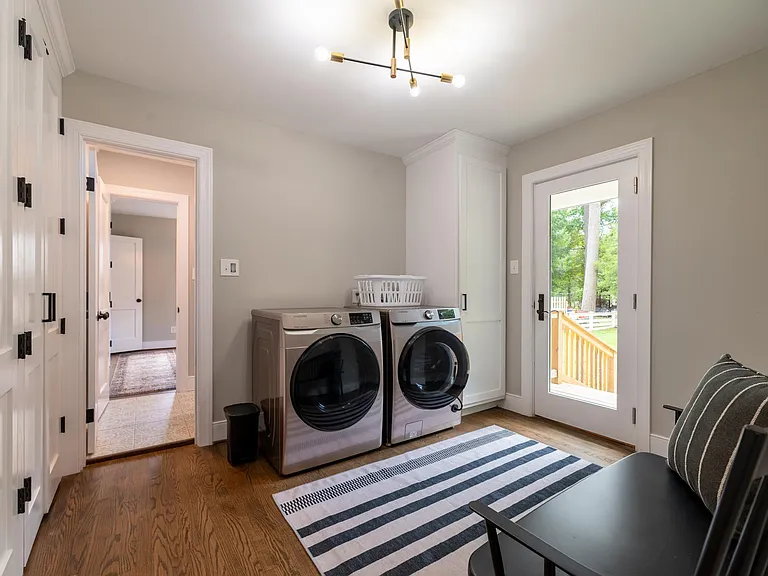 10137 Sycamore Landing Rd — Photo 9