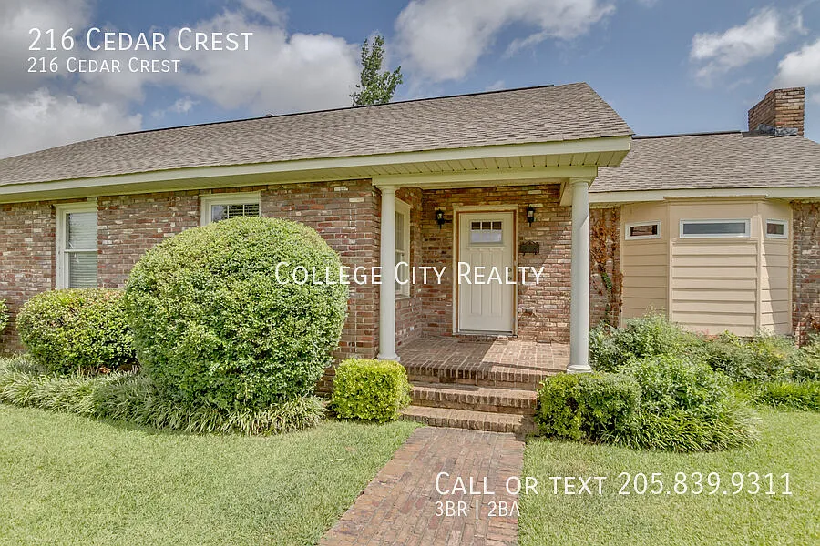 216 Cedar Crest — Photo 4