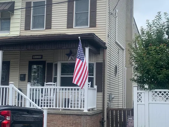 120 N 4th St, Frackville, PA 17931