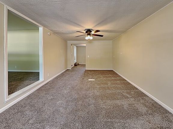 4th image of 11199 Lantern Rd
