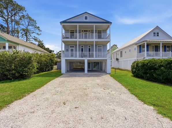 1314 Bay St, Tybee Island, GA 31328