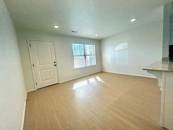 5th image of 2600 N Center St #3