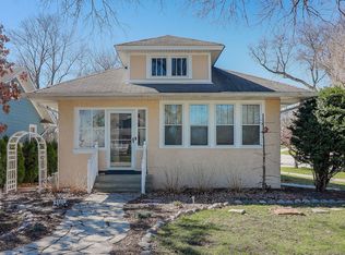 4800 Elm St, Downers Grove, IL 60515