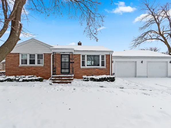 743 John St, Green Bay, WI 54302