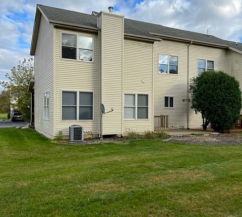 3rd image of 3371 E G Ave Unit C