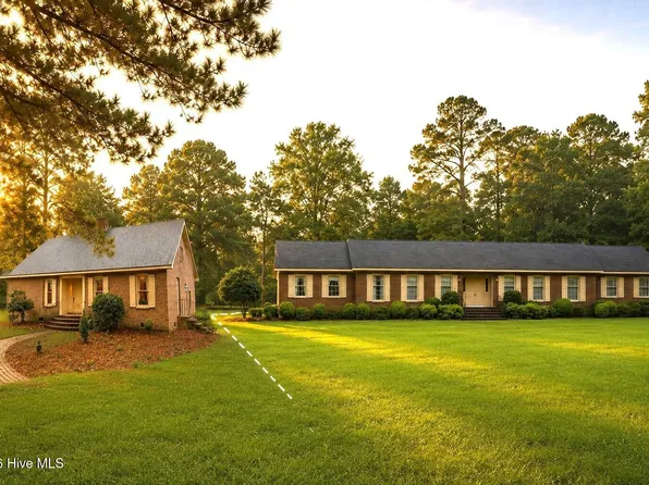316 First Street, Hookerton, NC 28538
