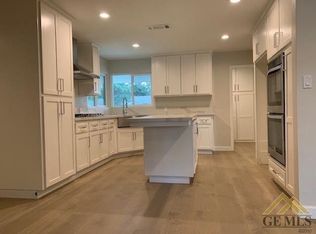 606 Jamaica Way, Bakersfield, CA 93309
