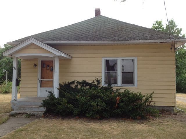 1st image of 743 Van Buren St W