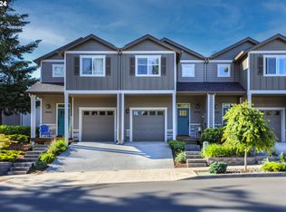 39565 McCormick Dr, Sandy, OR 97055