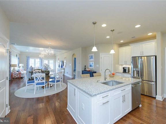 3rd image of 20715 Whippoorwill Dr #615