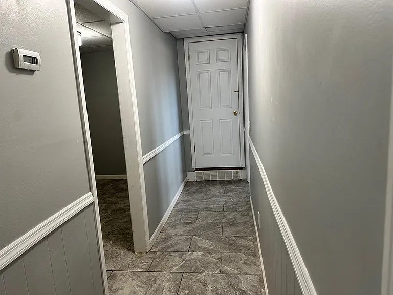 236 Logan Cir — Photo 15