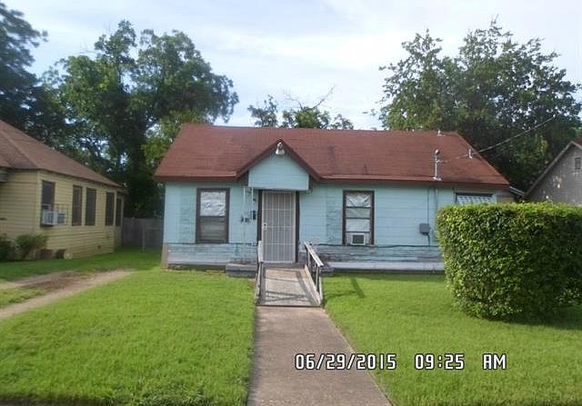 1st image of 1422 Waweenoc Ave