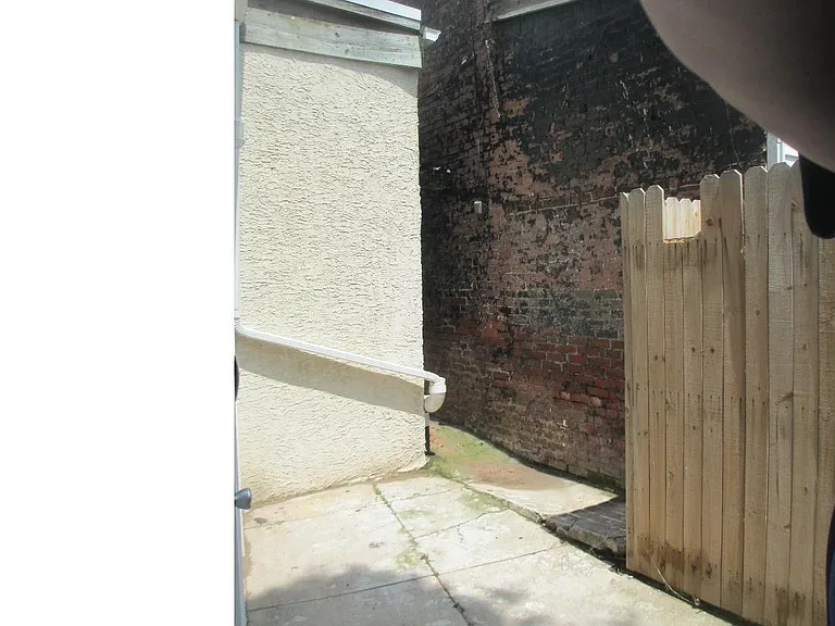1239 N 28th St #1 — Photo 12