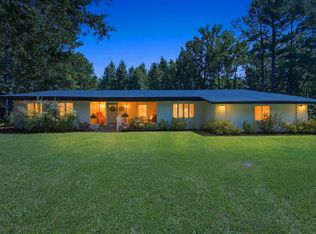 303 Woodbridge Rd, Saint George, SC 29477