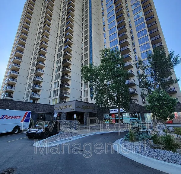 10149 Saskatchewan Dr NW #401 — Photo 2