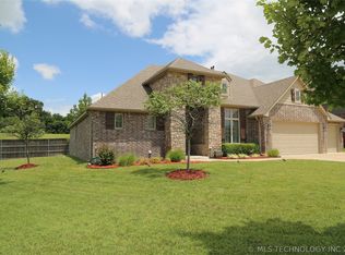 1404 E Pasadena St, Broken Arrow, OK 74012