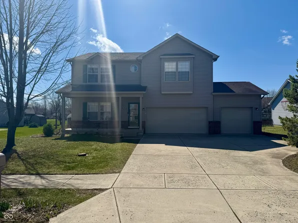 307 Blue Spruce Dr, Pendleton, IN 46064