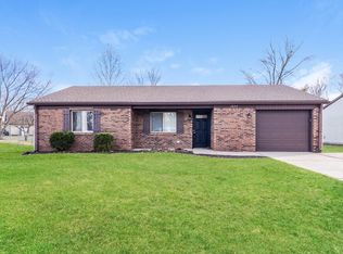 1233 Plymouth Rock Way, Greenwood, IN 46142